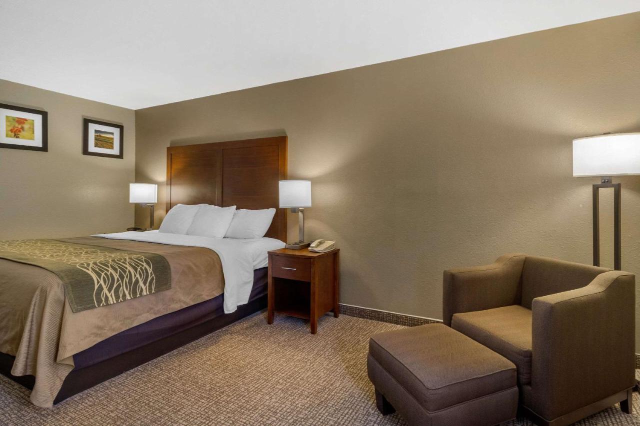 Comfort Inn Bristol Bagian luar foto