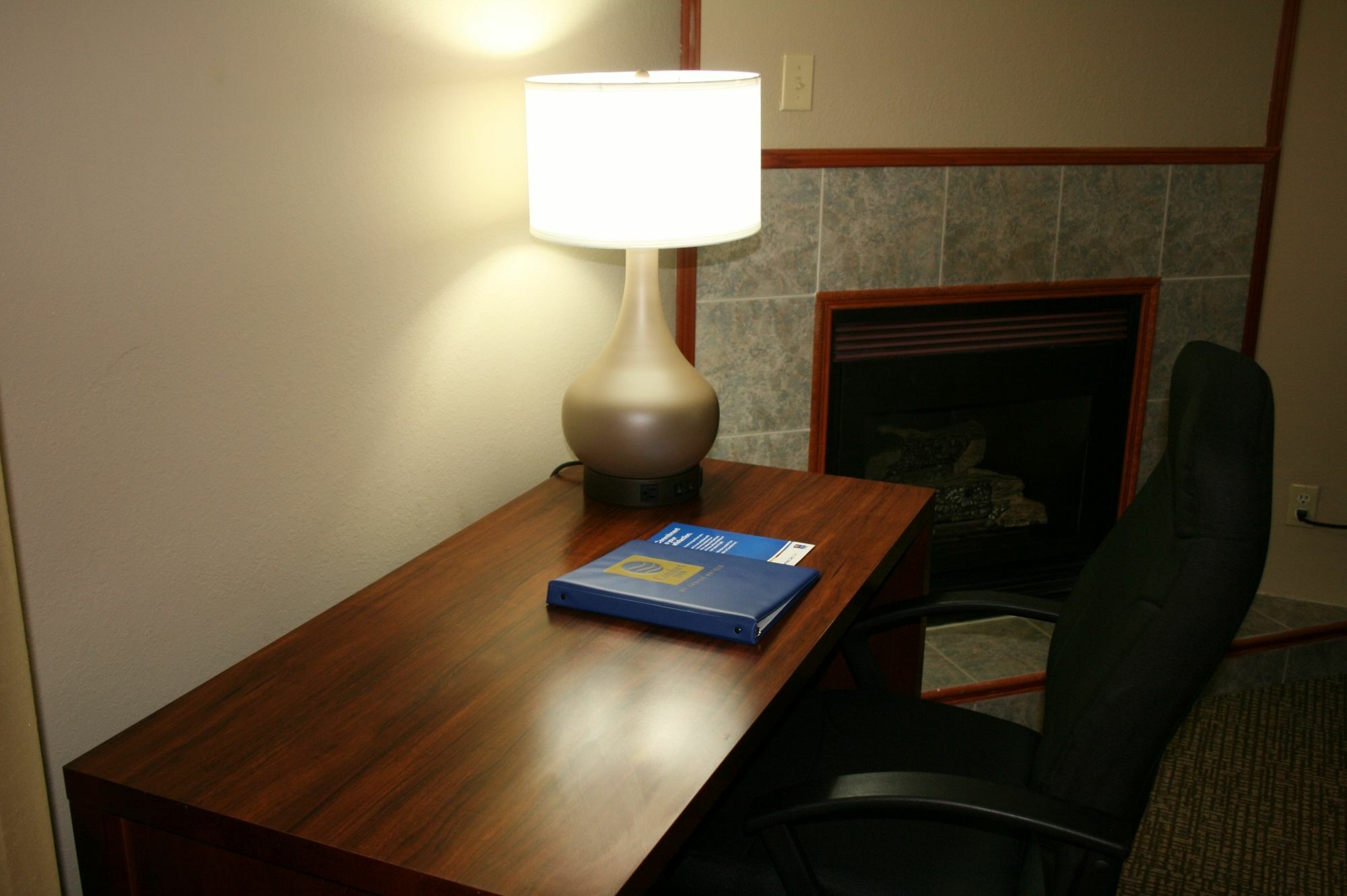 Comfort Inn Bristol Bagian luar foto